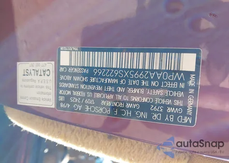 1999 Porsche 911 Carrera/Carrera 4/Carrera Tiptronic z USA, uszkodzony, nr VIN WP0AA2995XS622266